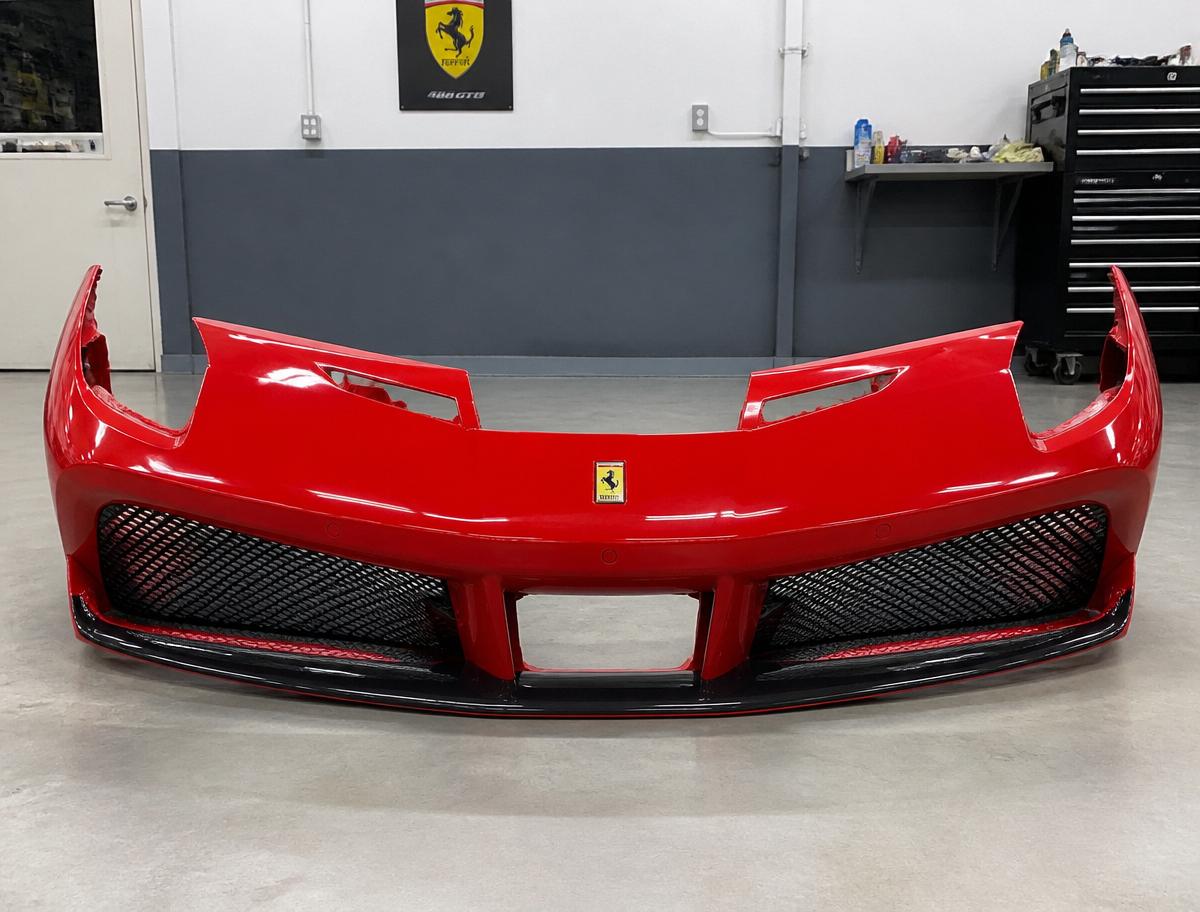 Ferrari 488 GTB · Frontschürze — nach der Veredelung
